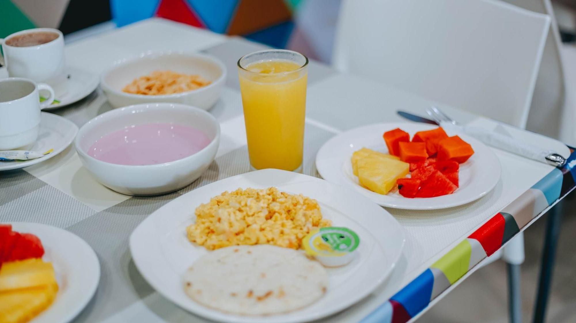 Hotel Seven Montería エクステリア 写真