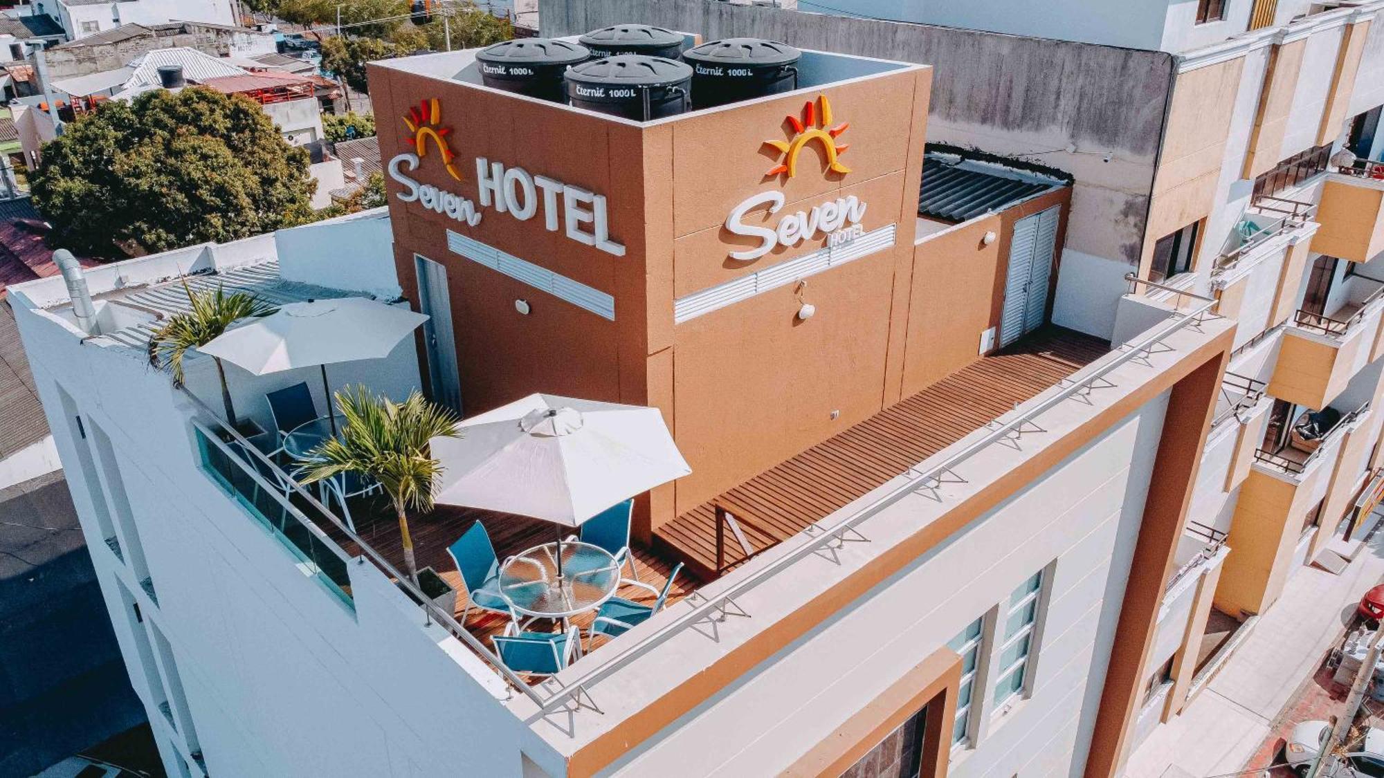 Hotel Seven Montería エクステリア 写真